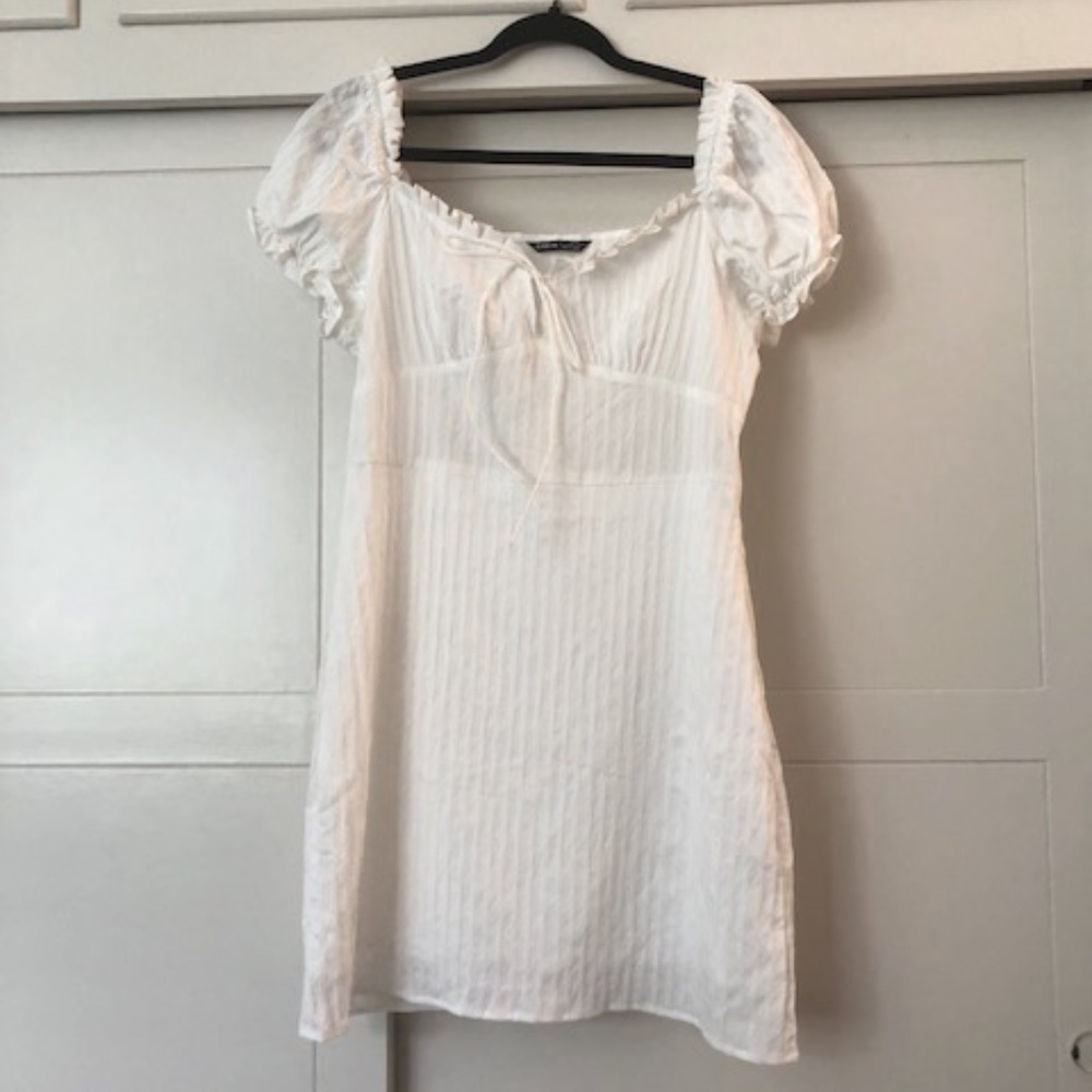 Super cute SHEIN White Cotton Dress Off Shoulder or traditional  Large sz 8/10